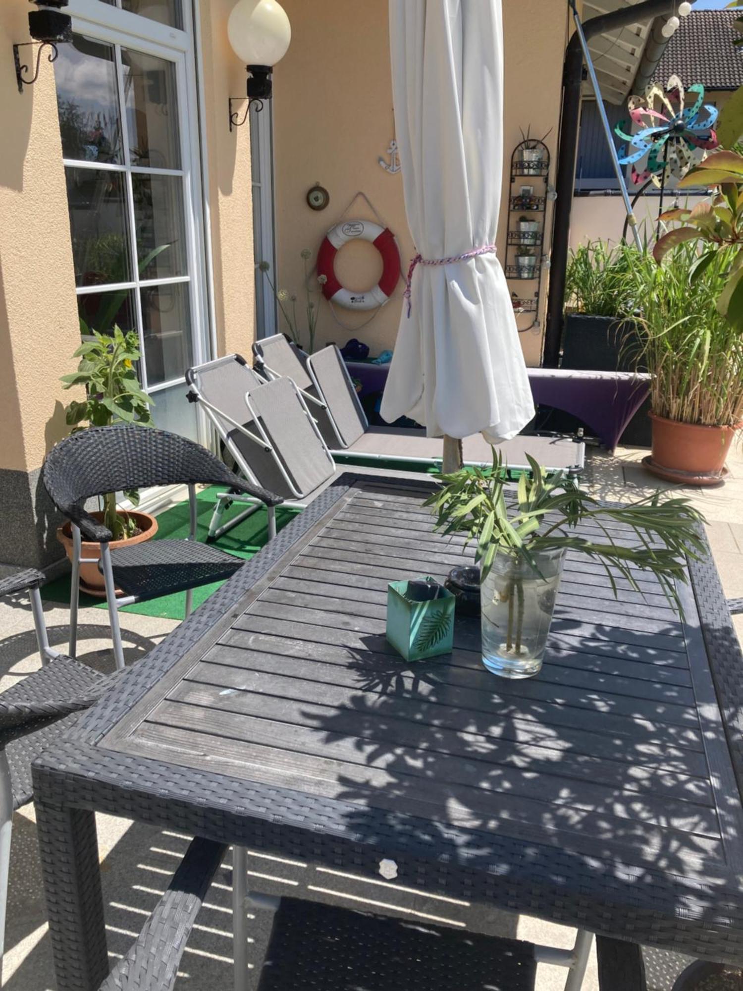 Gaestehaus Tante Tienchen 7 Minuten Zu Fuss Zum Europa Park , Plus Kostenloses Parkplatzticket Rulantica ,Alle Unsere Suiten Haben Einen Balkon Rust Luaran gambar